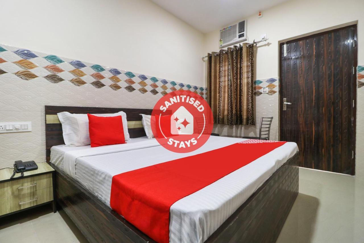 Oyo 49095 Hotel K Fort Abadpura Exterior foto